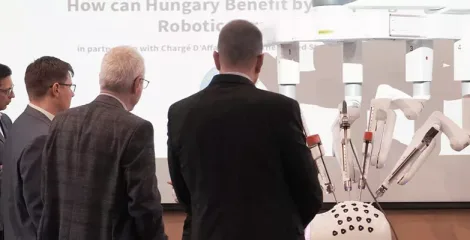 SofMedica unveils the robotic surgery potential in Hungary