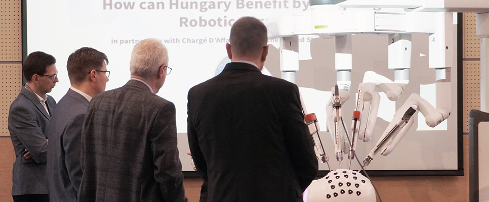 SofMedica unveils the robotic surgery potential in Hungary