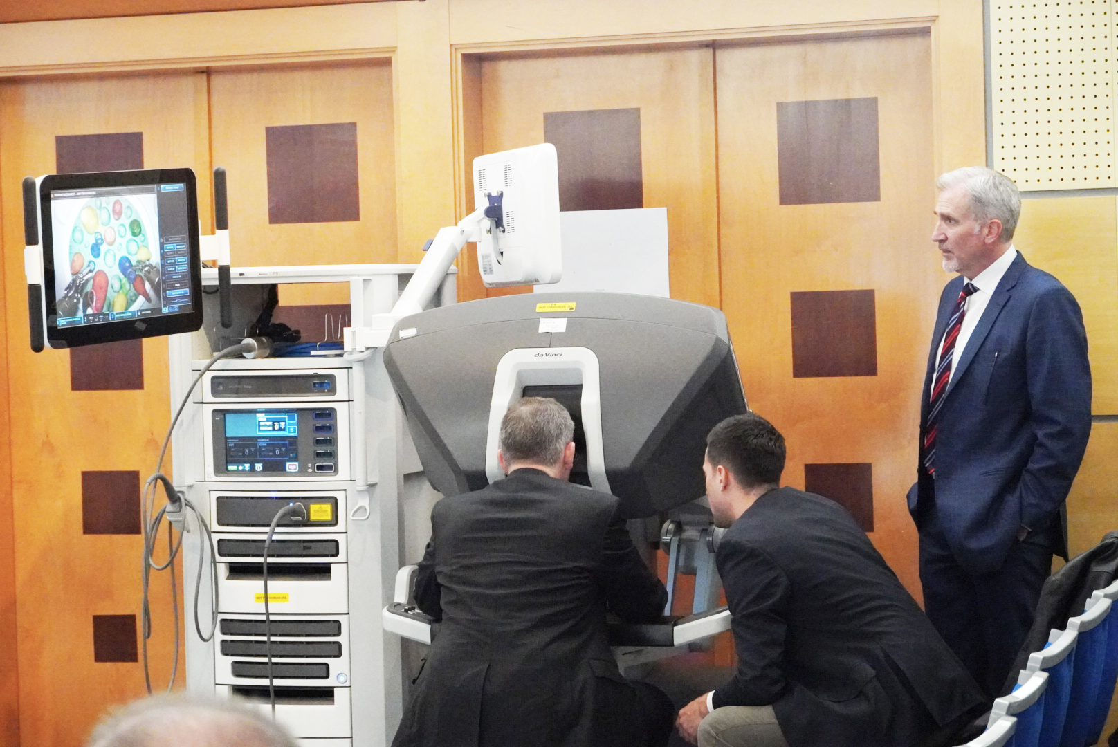 SOFMEDICA unveils the robotic surgery potential in Hungary